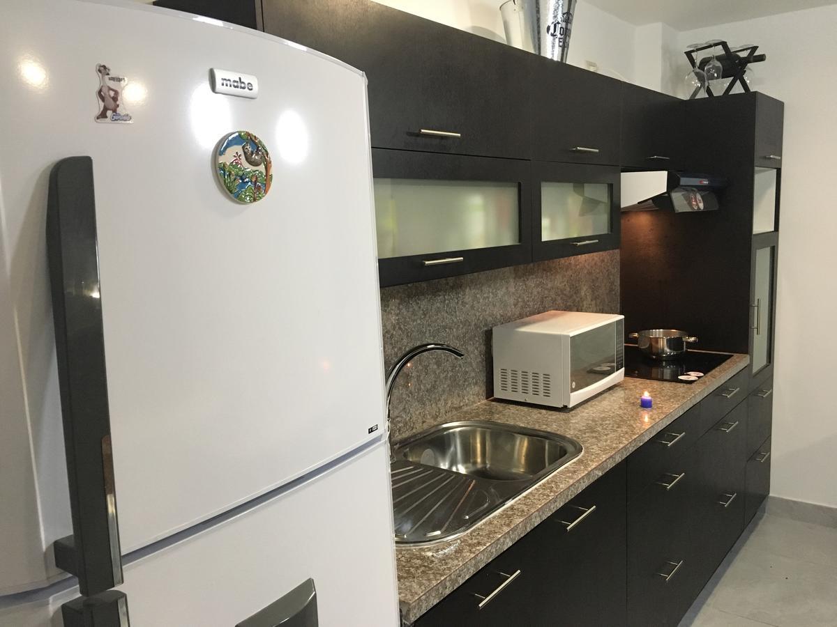 ホテルResidencia Bellavista グアヤキル エクステリア 写真