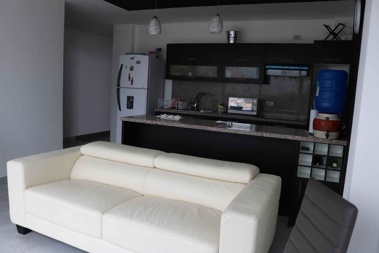 ホテルResidencia Bellavista グアヤキル エクステリア 写真