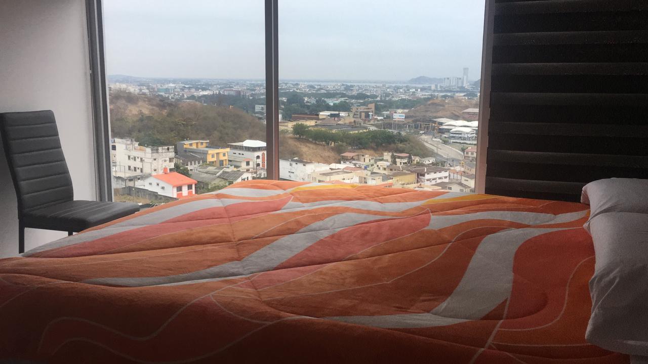 ホテルResidencia Bellavista グアヤキル エクステリア 写真